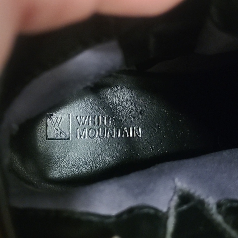 GUC White Mountain Black Ankle Boots Sz 8.5M - Picture 11 of 11